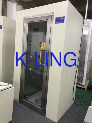 手動式 スウィングドア 制御されたクリーンルーム汚染防止のためのステンレススチール304エアシャワー